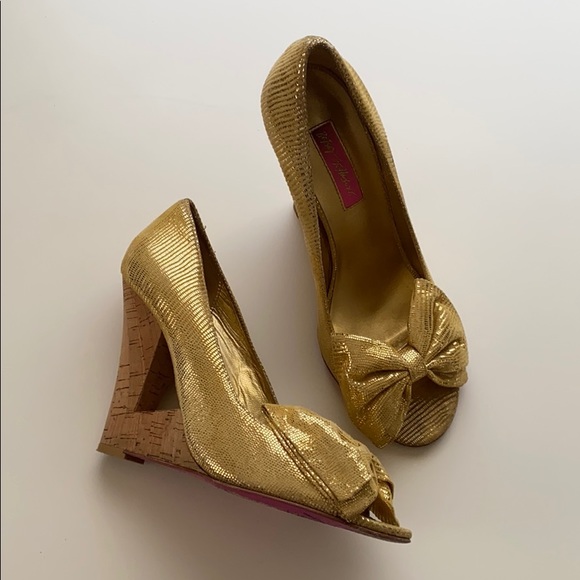 Betsey Johnson Florence Gold Wedges Cork Suede 9 - Picture 1 of 8